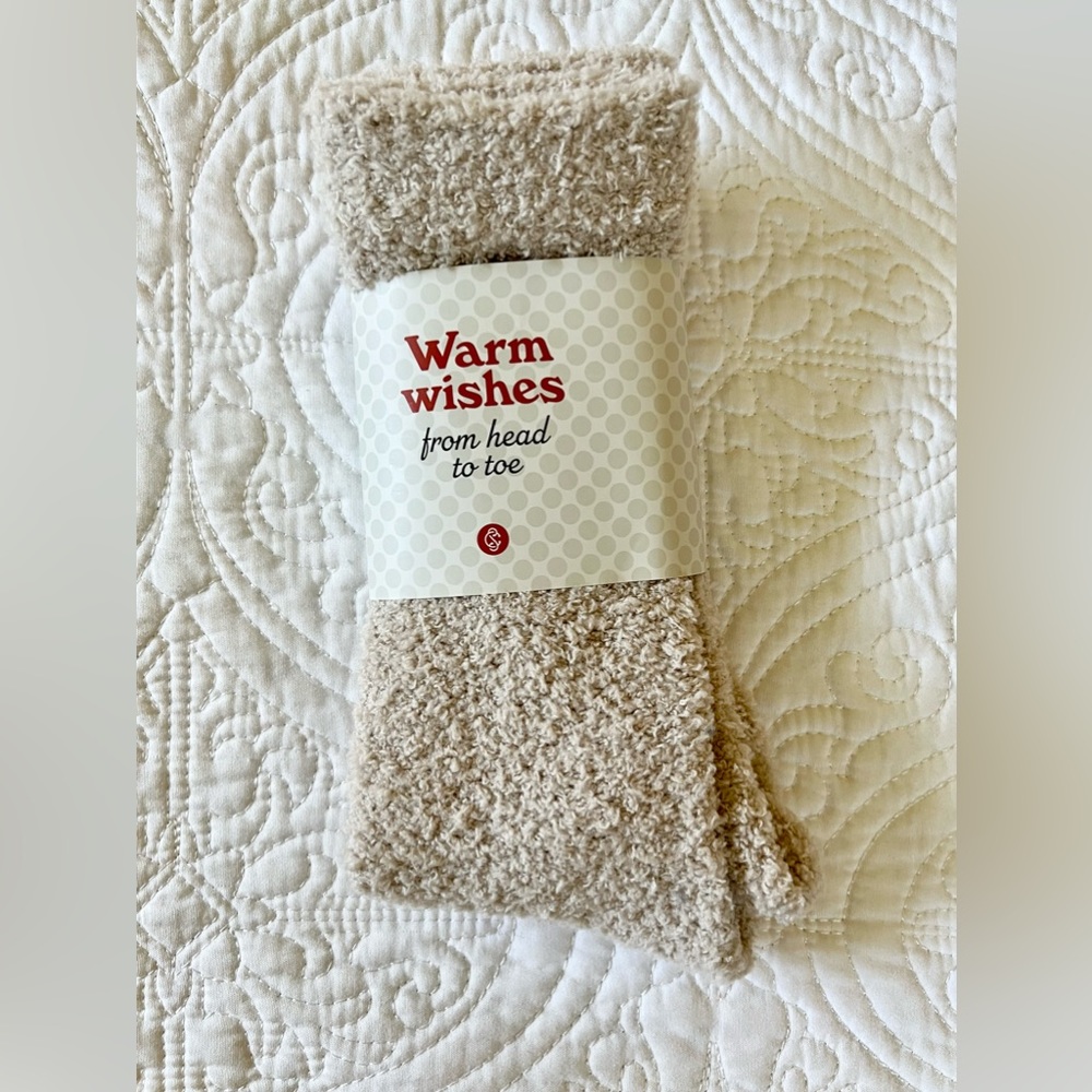 NWT fuzzy socks 🎁 ready for gifting